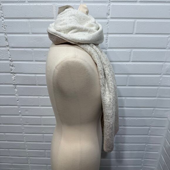 Barefoot Dreams NWT CozyChic Lite Confetti Scarf Cream Taupe Reversible Gift - Picture 3 of 9